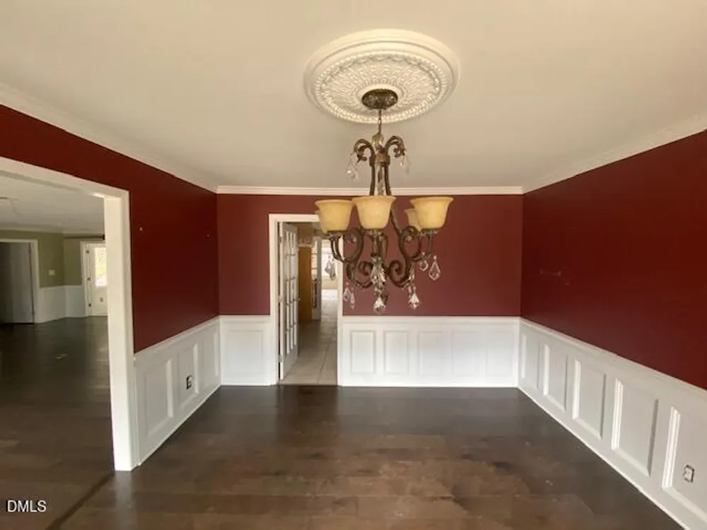 180 Ellerslie Dr, Fayetteville, NC 28303