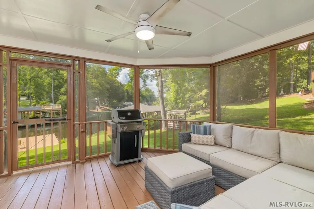 118 Sandpiper Dr, Macon, NC 27551-9191