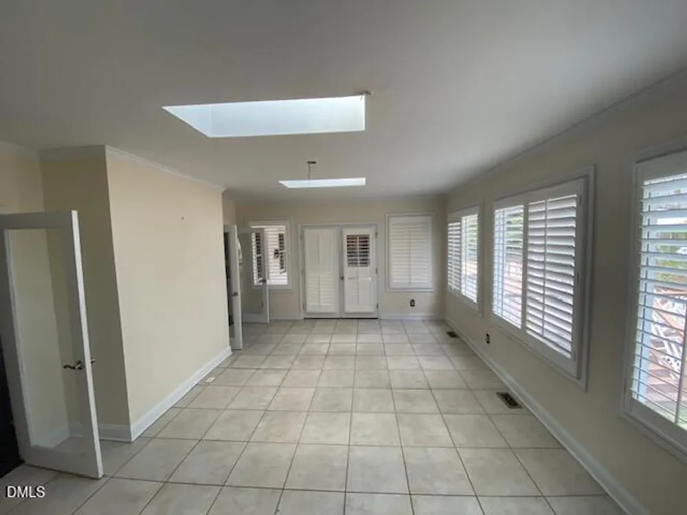 180 Ellerslie Dr, Fayetteville, NC 28303