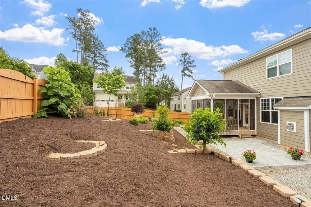 108 Horncliffe Way, Holly Springs, NC 27540