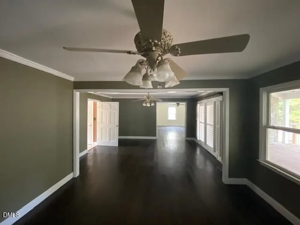 180 Ellerslie Dr, Fayetteville, NC 28303