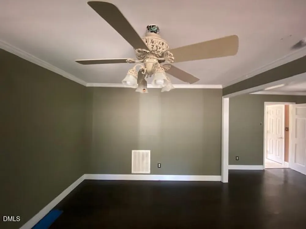 180 Ellerslie Dr, Fayetteville, NC 28303