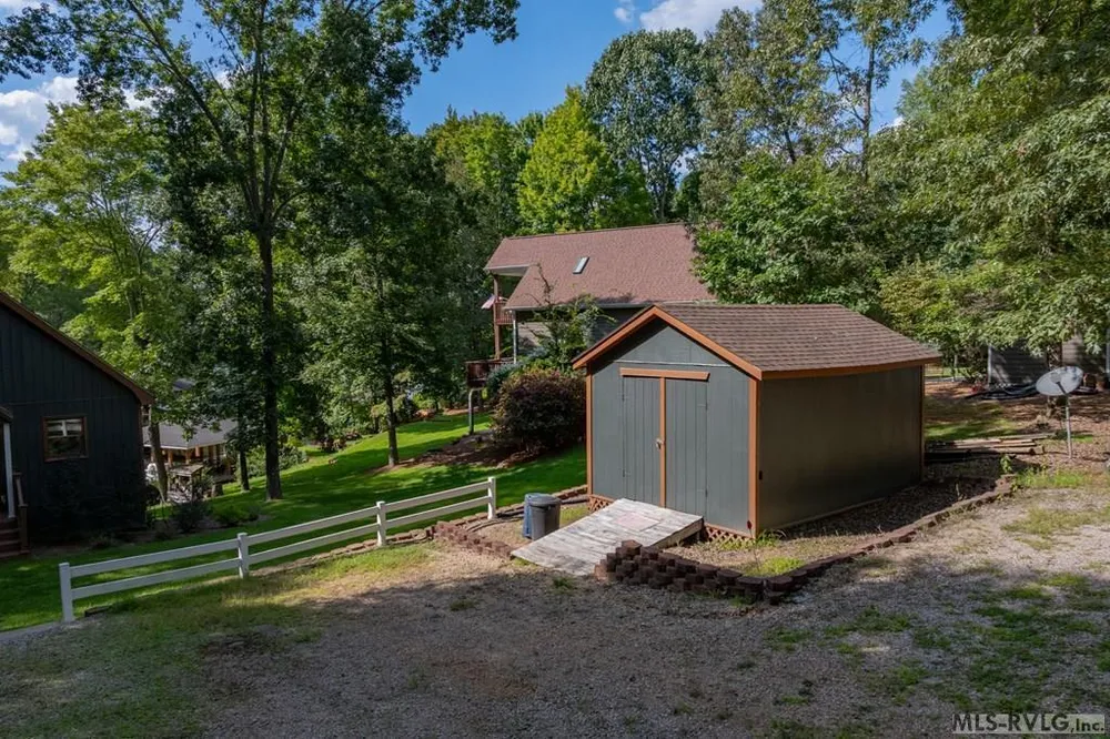 118 Sandpiper Dr, Macon, NC 27551-9191