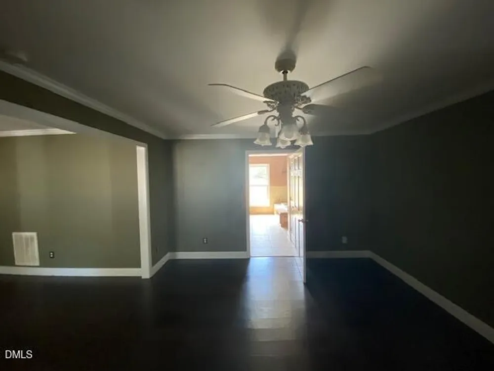 180 Ellerslie Dr, Fayetteville, NC 28303