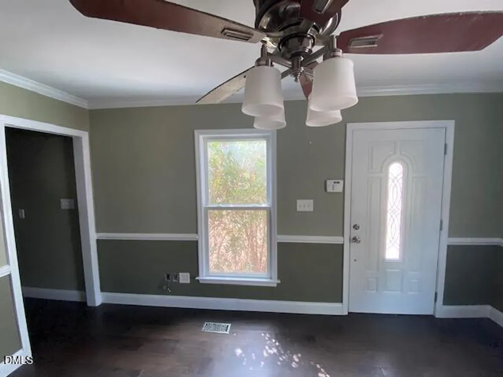 180 Ellerslie Dr, Fayetteville, NC 28303