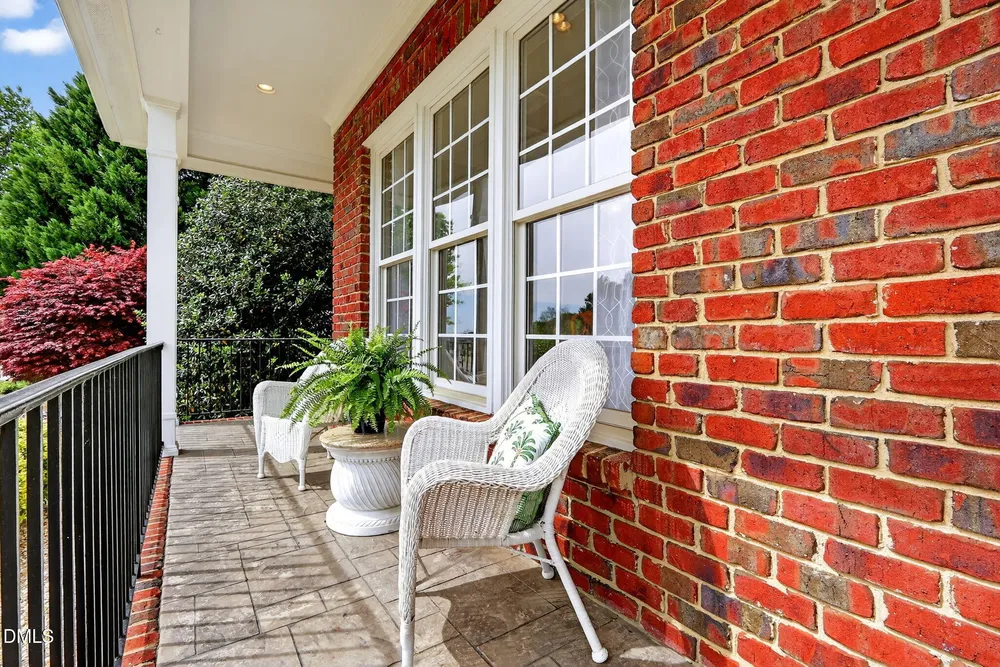 2400 Stewart St, Fuquay-Varina, NC 27526