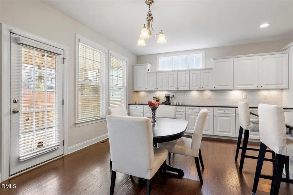 108 Horncliffe Way, Holly Springs, NC 27540