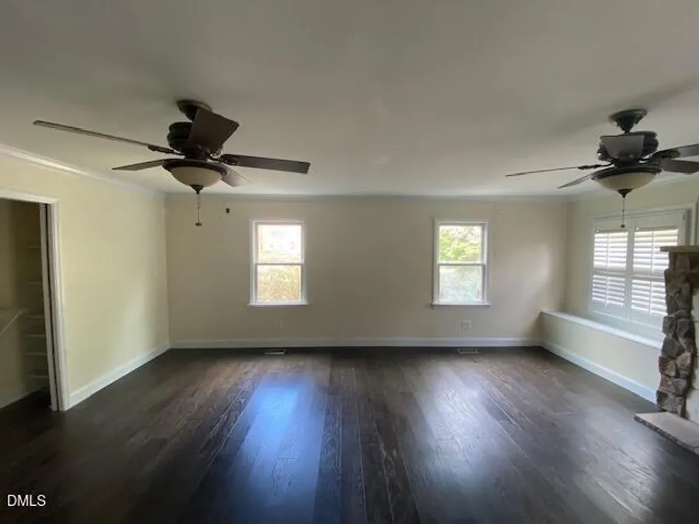 180 Ellerslie Dr, Fayetteville, NC 28303
