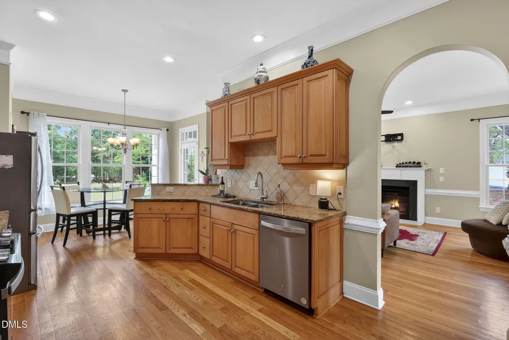 2400 Stewart St, Fuquay-Varina, NC 27526