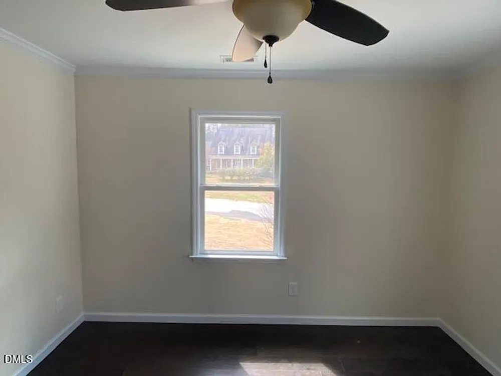 180 Ellerslie Dr, Fayetteville, NC 28303