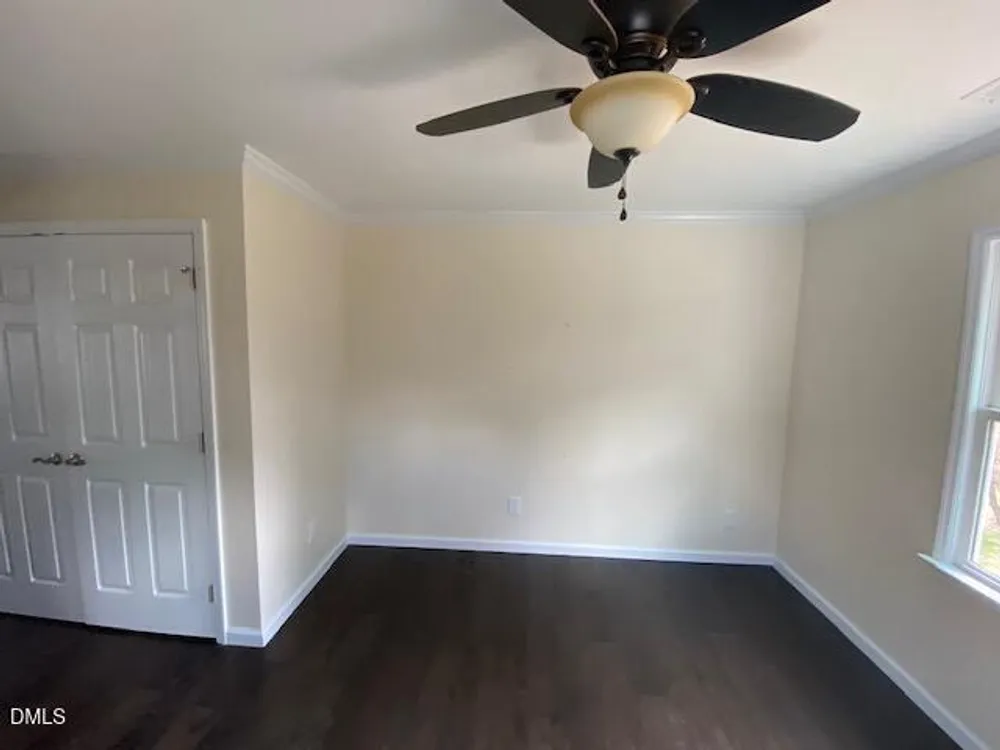 180 Ellerslie Dr, Fayetteville, NC 28303