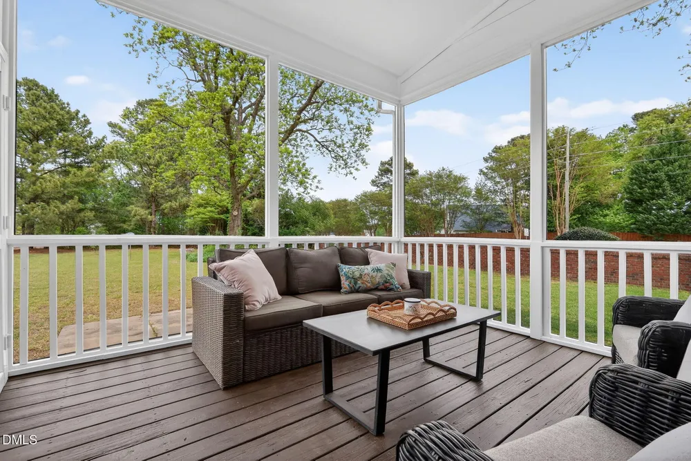 2400 Stewart St, Fuquay-Varina, NC 27526