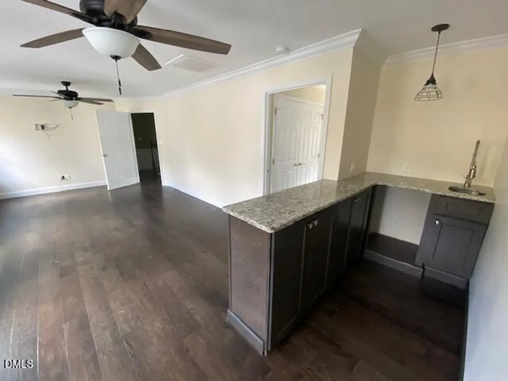 180 Ellerslie Dr, Fayetteville, NC 28303