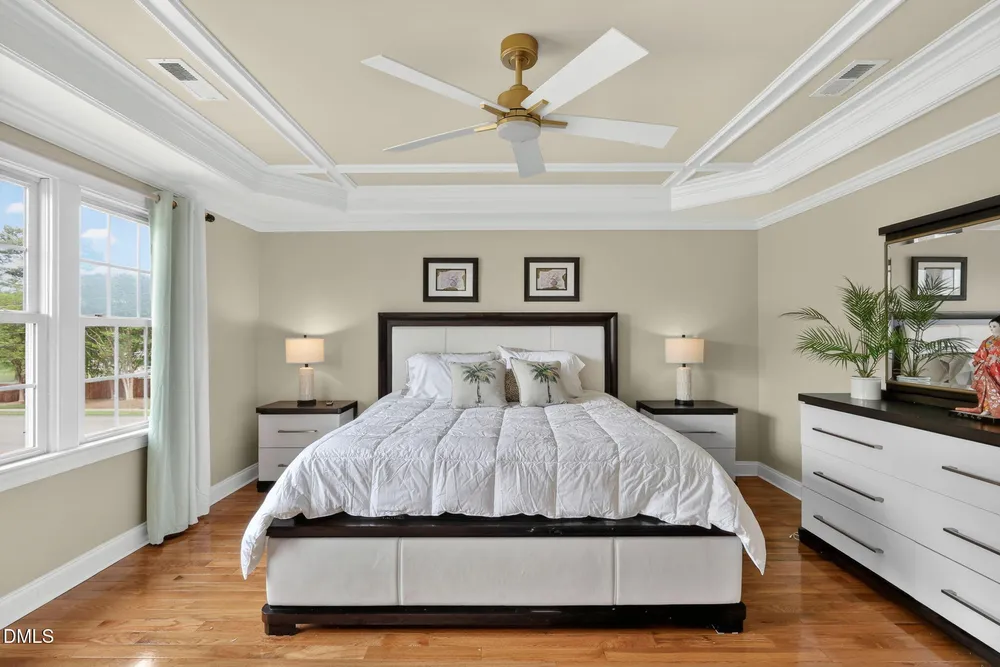2400 Stewart St, Fuquay-Varina, NC 27526