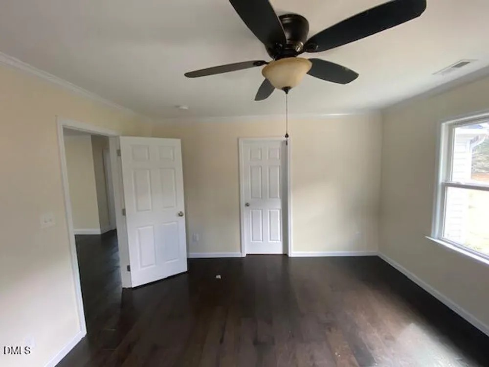 180 Ellerslie Dr, Fayetteville, NC 28303