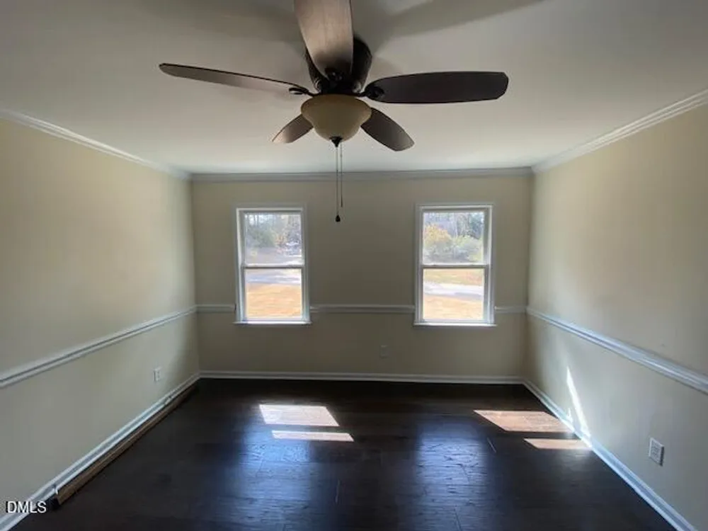180 Ellerslie Dr, Fayetteville, NC 28303