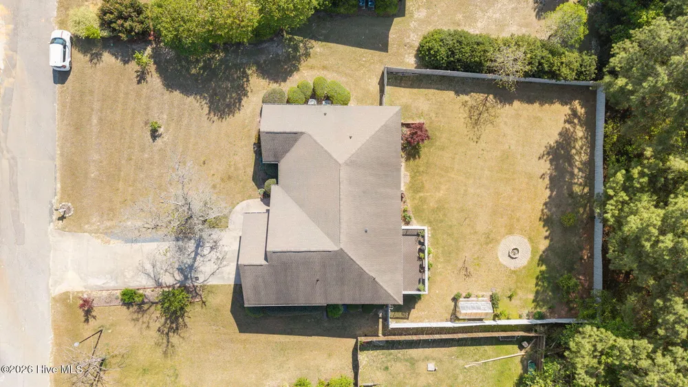 355 Queens Cove Way, Carthage, NC 28327