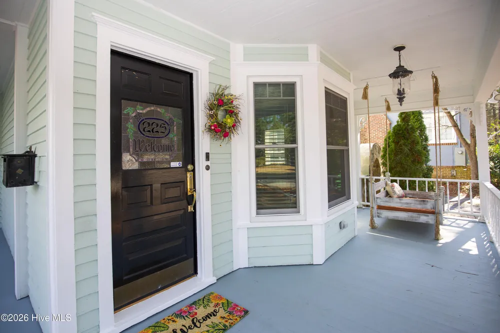 225 E Vermont Ave, Southern Pines, NC 28387