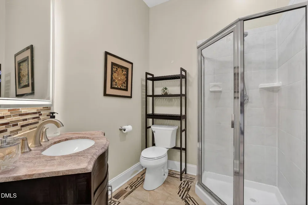 2400 Stewart St, Fuquay-Varina, NC 27526