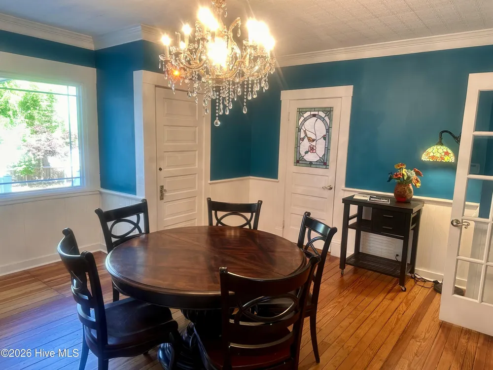 225 E Vermont Ave, Southern Pines, NC 28387