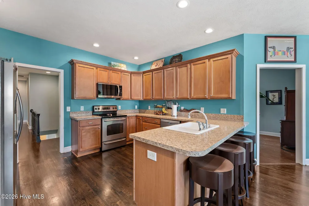355 Queens Cove Way, Carthage, NC 28327
