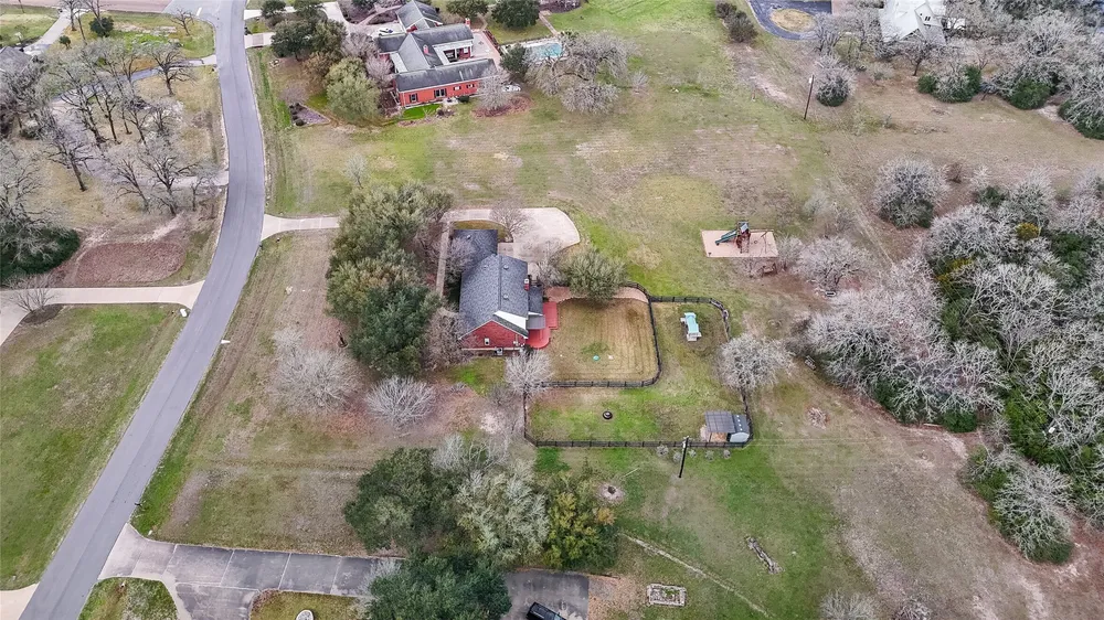 1405 Harpers Ferry Rd, College Station, TX 77845