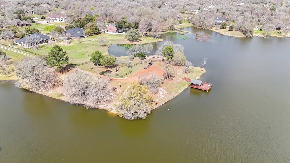1405 Harpers Ferry Rd, College Station, TX 77845