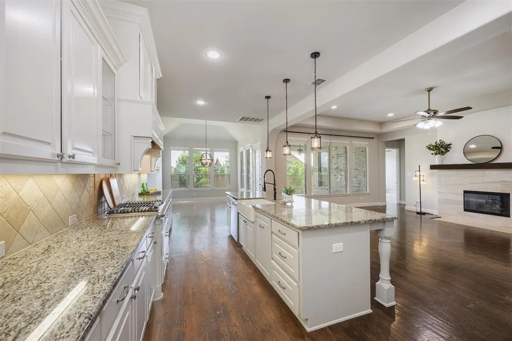 1336 Grassland Dr, Celina, TX 75009