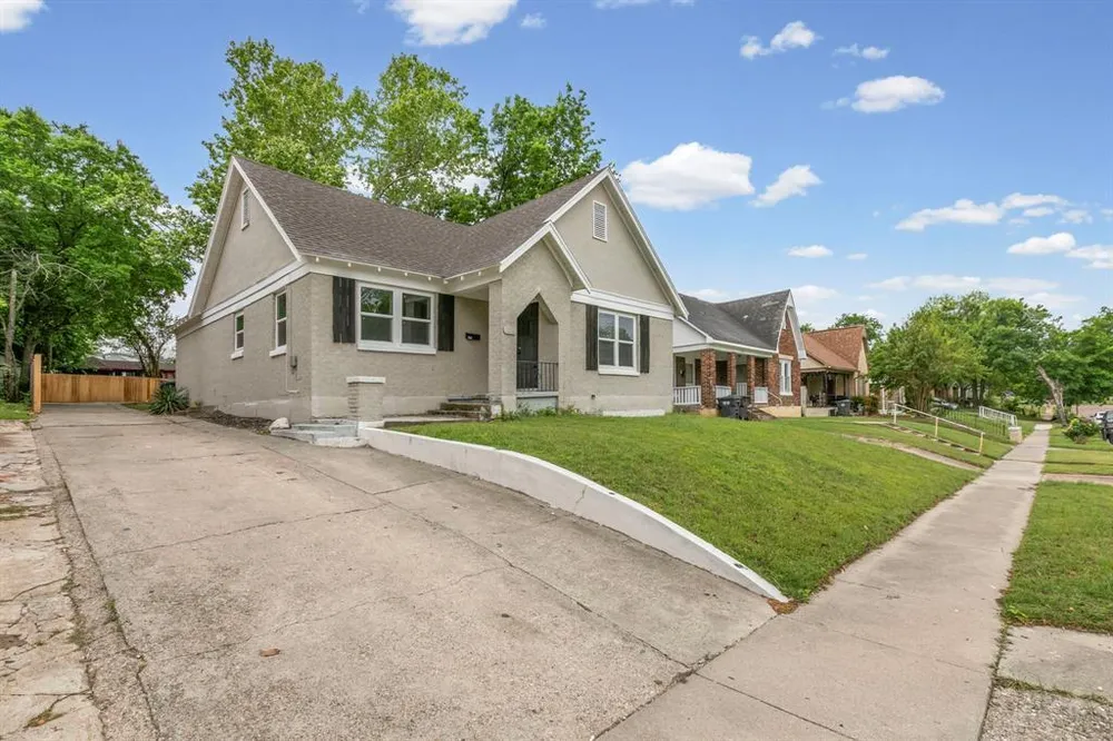 1812 Seneca Ave, Waco, TX 76707-2142