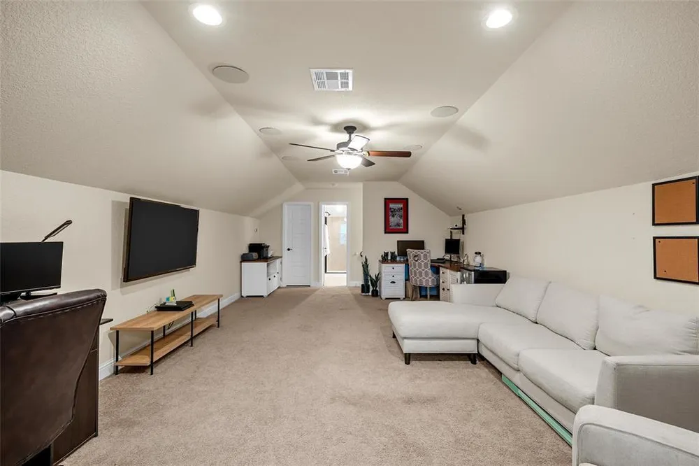 427 Paso Fino St, Robinson, TX 76706
