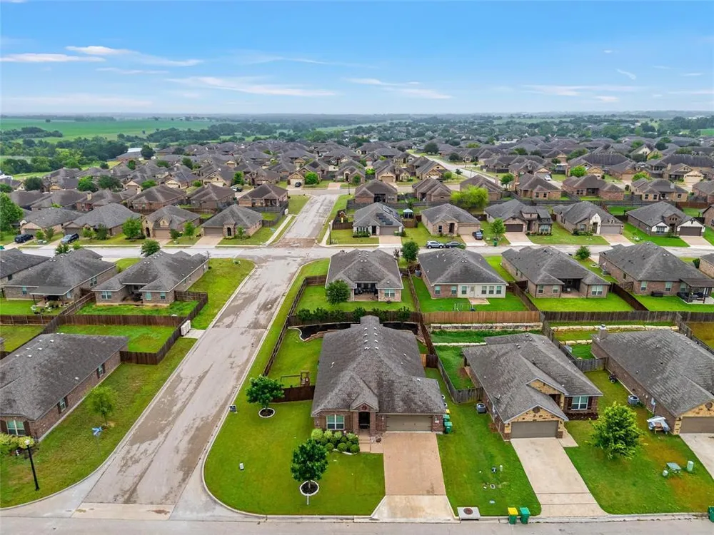 427 Paso Fino St, Robinson, TX 76706