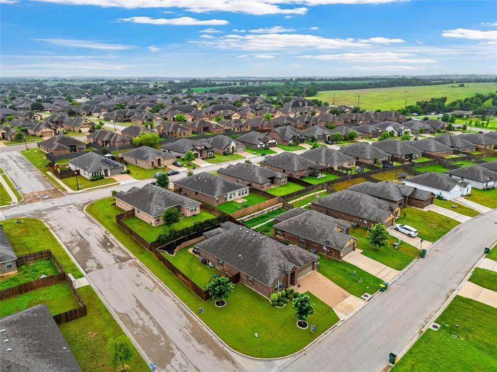 427 Paso Fino St, Robinson, TX 76706