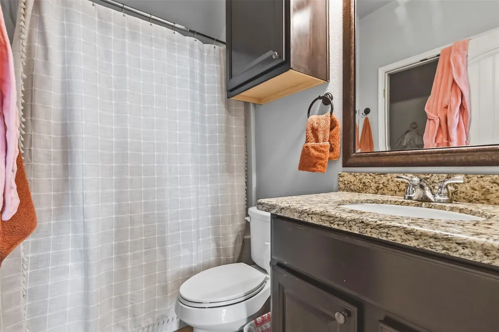 339 Newcomb Ln, College Station, TX 77845