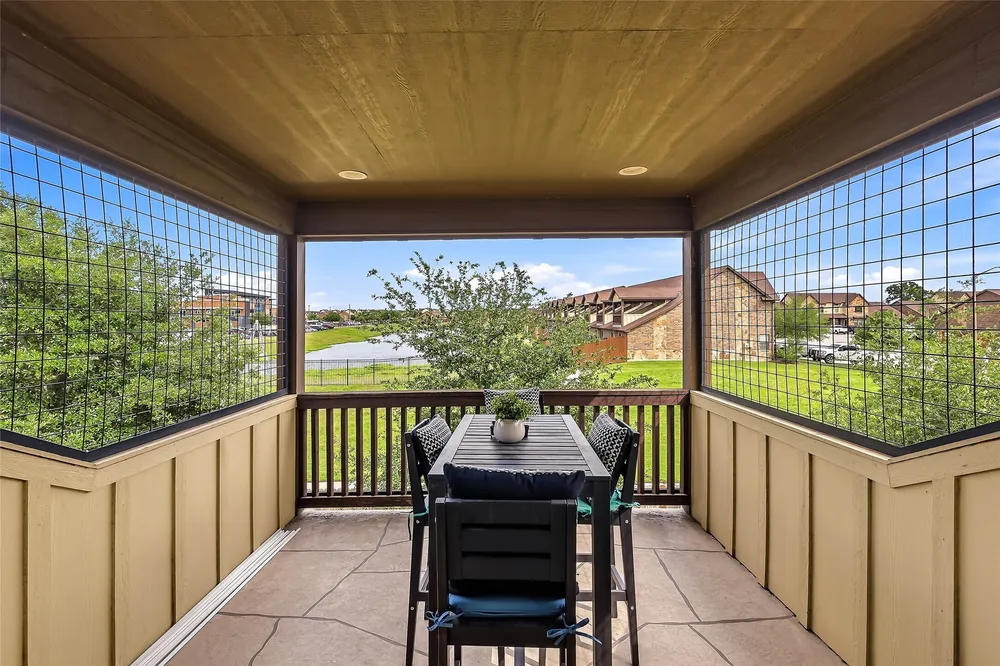 339 Newcomb Ln, College Station, TX 77845