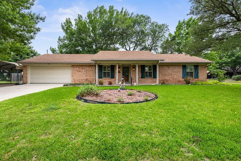 7100 Canterbury Dr, Waco, TX 76712