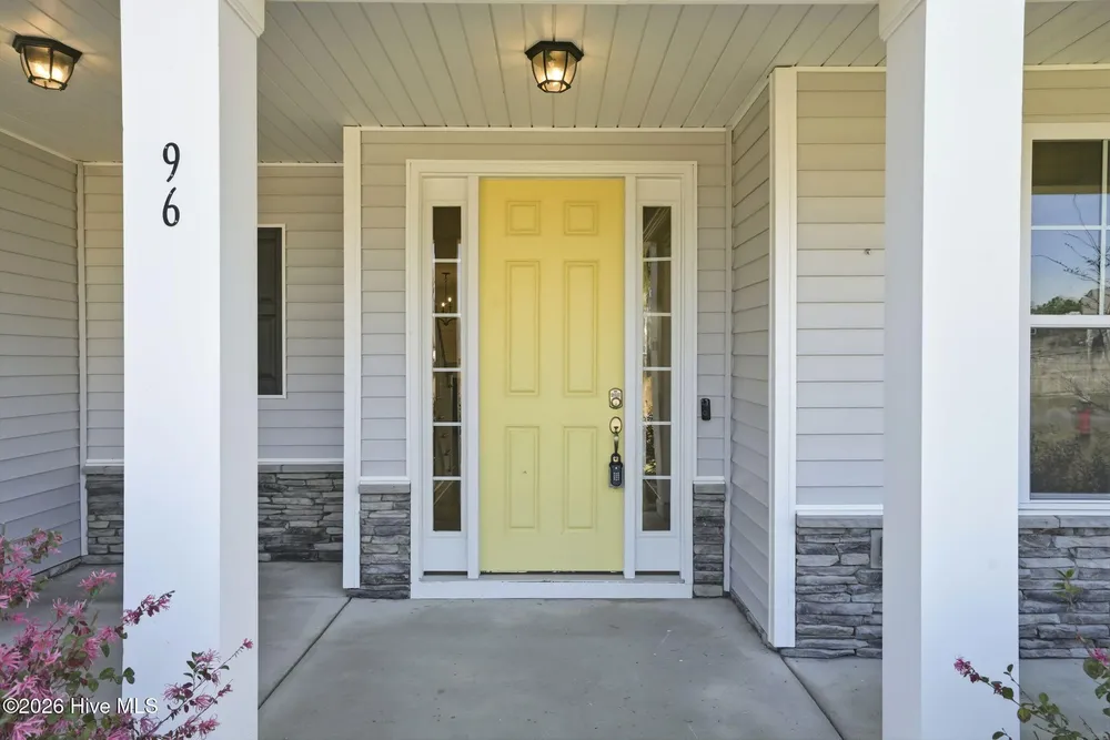96 Secretariat Run, Rocky Point, NC 28457