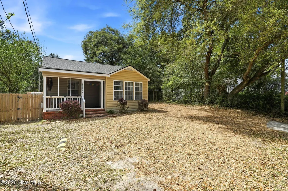 1826 Waddell St, Wilmington, NC 28401