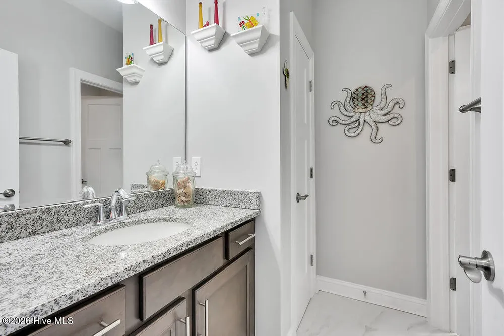 1136 Lt Congleton Rd, Wilmington, NC 28409