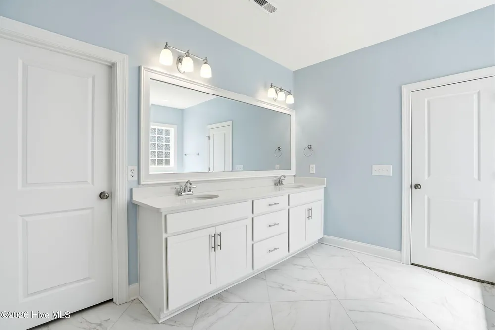 96 Secretariat Run, Rocky Point, NC 28457