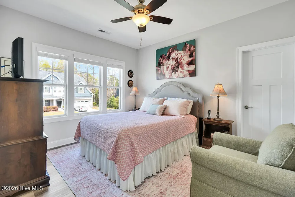 1136 Lt Congleton Rd, Wilmington, NC 28409