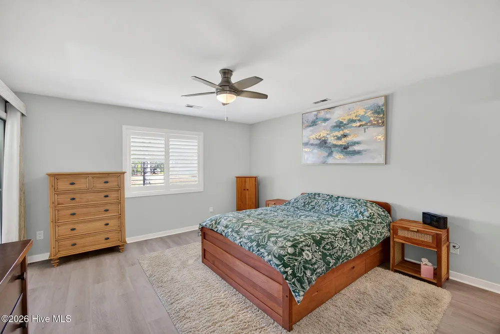 6204 Inland Greens Dr, Wilmington, NC 28405