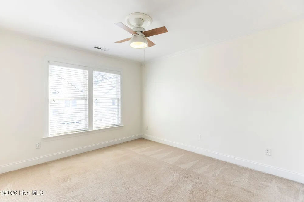 200 River Gate Ln, Wilmington, NC 28412