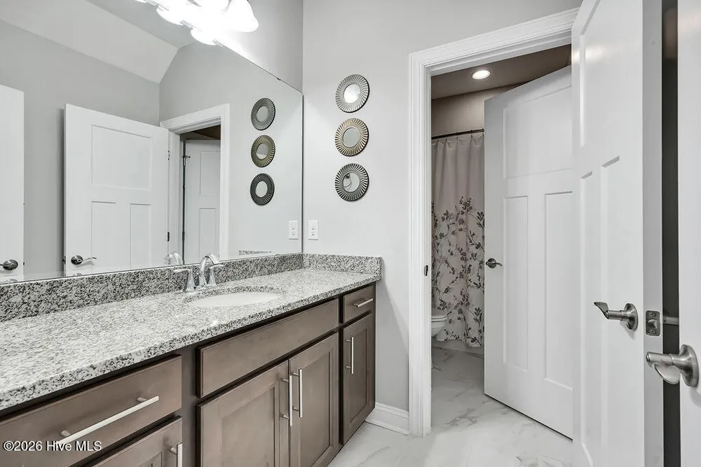 1136 Lt Congleton Rd, Wilmington, NC 28409