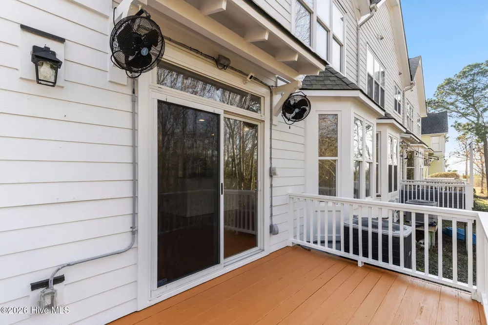 200 River Gate Ln, Wilmington, NC 28412