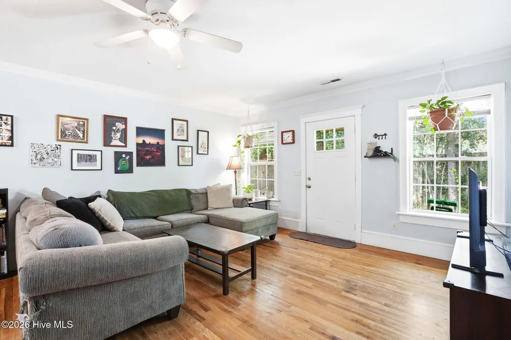 1826 Waddell St, Wilmington, NC 28401