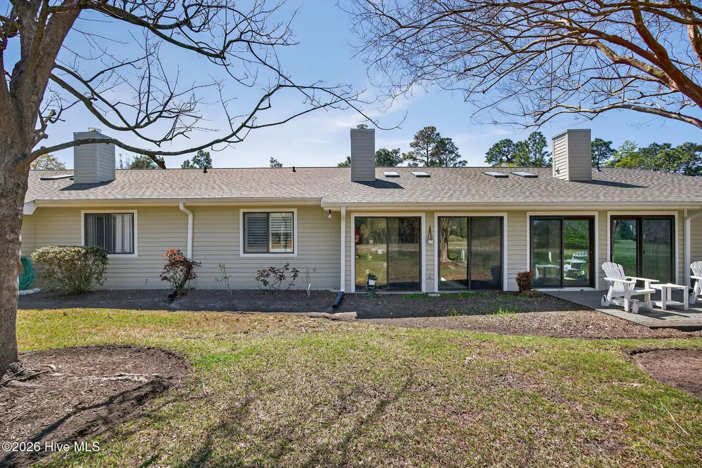6204 Inland Greens Dr, Wilmington, NC 28405