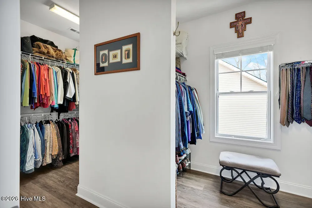 1136 Lt Congleton Rd, Wilmington, NC 28409
