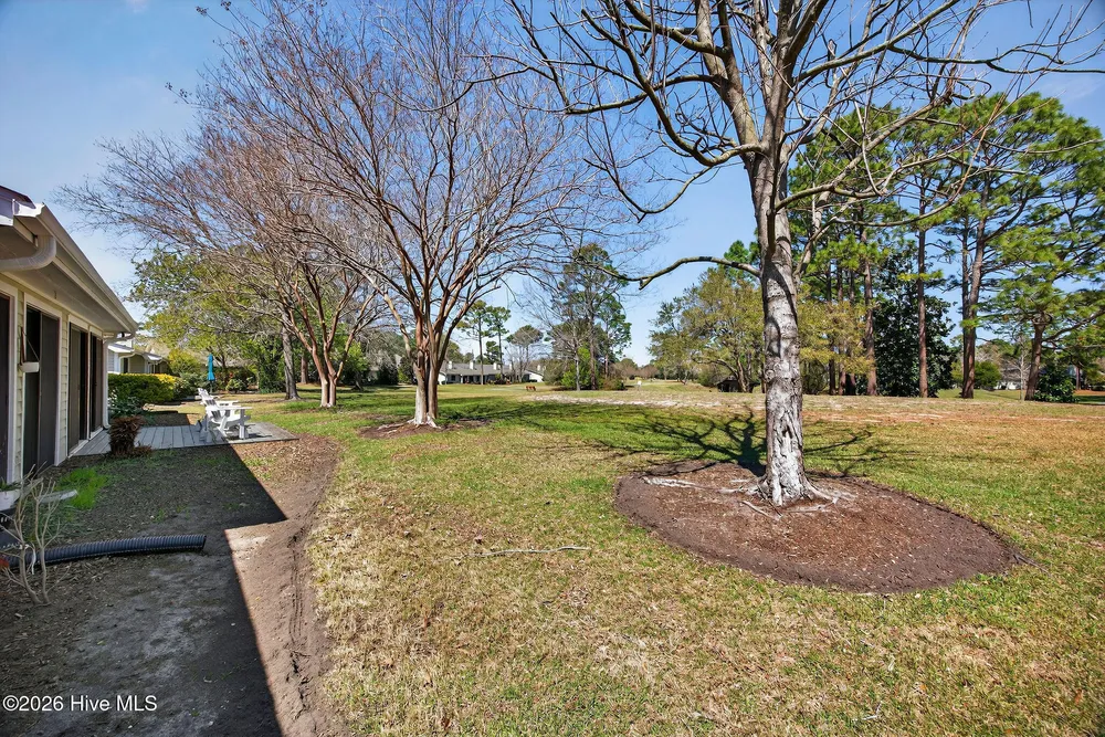 6204 Inland Greens Dr, Wilmington, NC 28405