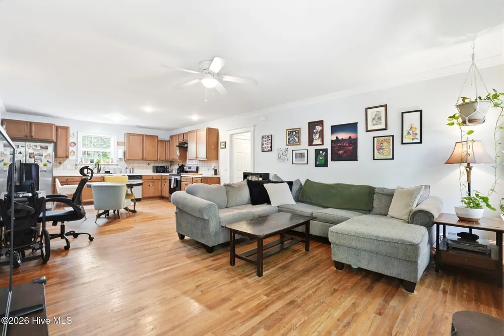 1826 Waddell St, Wilmington, NC 28401