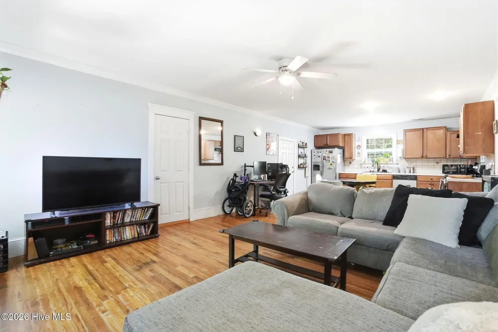 1826 Waddell St, Wilmington, NC 28401